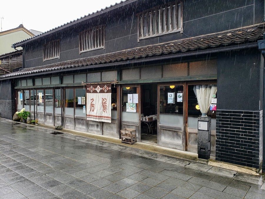鳥居醤油店